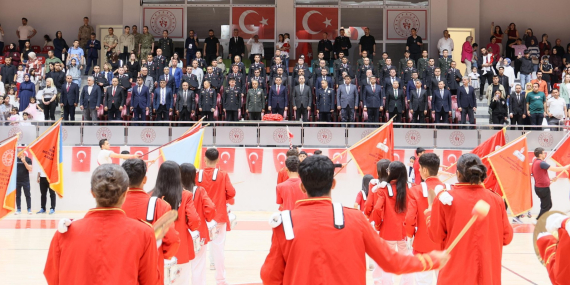Kızıltepe de 19 Mayıs Bayramı törenleri gerçekleştirildi