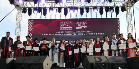 Mardin Artuklu Üniversitesinde Mezuniyet Heyecanı