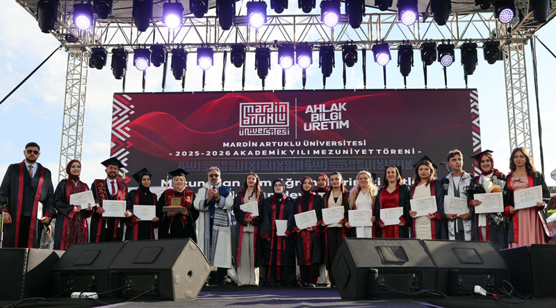 Mardin Artuklu Üniversitesinde Mezuniyet Heyecanı