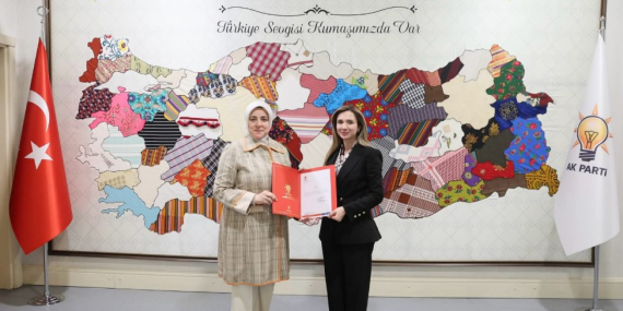 AK Parti Mardin İl Kadın Kolları Başkanlığına Ortaç Atandı