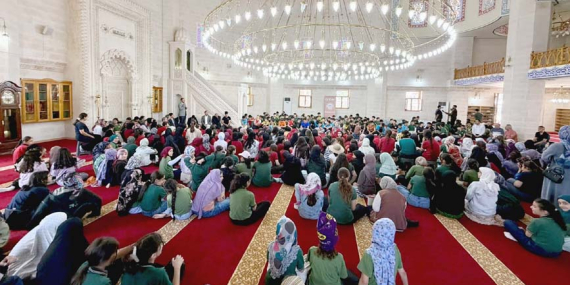 Mardin’de 440 öğrenci “İlk Seccadem” etkinliğinde buluştu