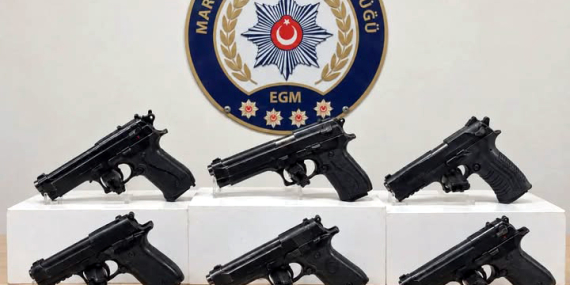 3 İlçede operasyon: 6 Adet ruhsatsız tabanca ele geçirildi