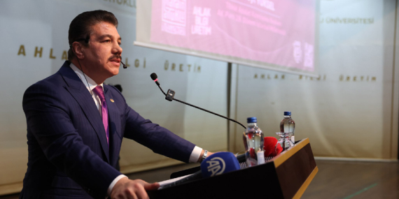 Prof. Dr. Cüneyt Yüksel, MAÜ’de Küresel Adalet ve Gazze’yi Anlattı